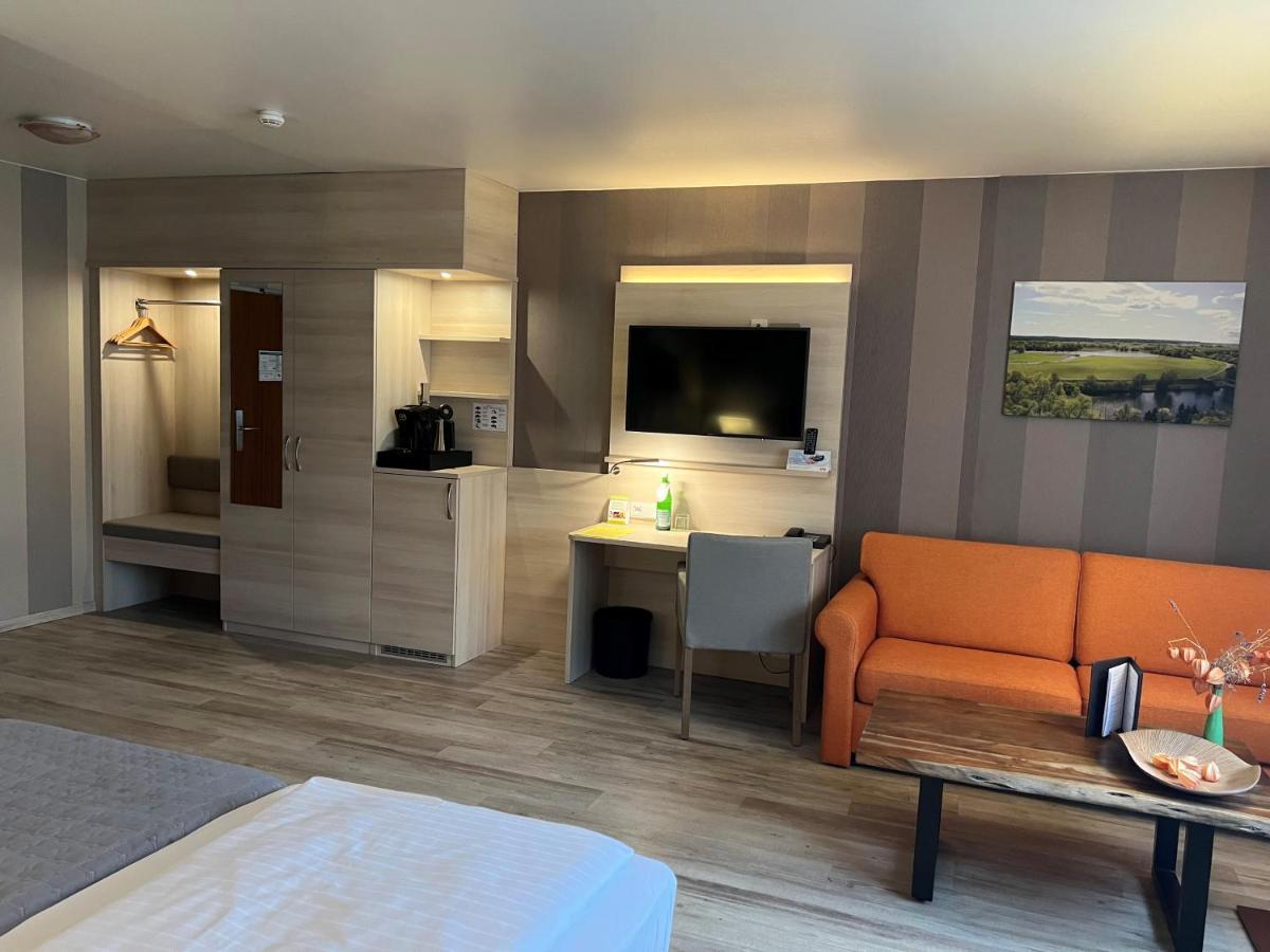Landhotel Felchow Экстерьер фото